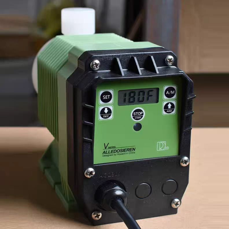 AQUA ZOOM 20 LPH electromagnetic diaphragm dosing pump for chemical water treatment, RO plant, boiler anti-scaling, and water systems
