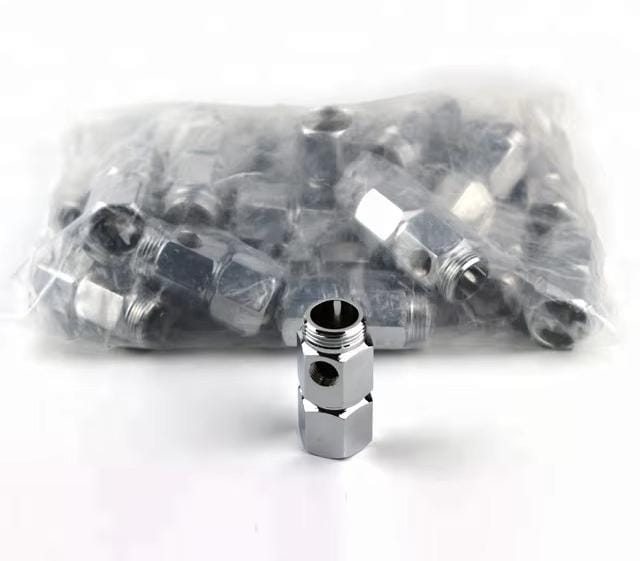 AQUA ZOOM 3/4-inch quick-connect water filter fitting for reverse osmosis system feed water connection, durable and easy to install.